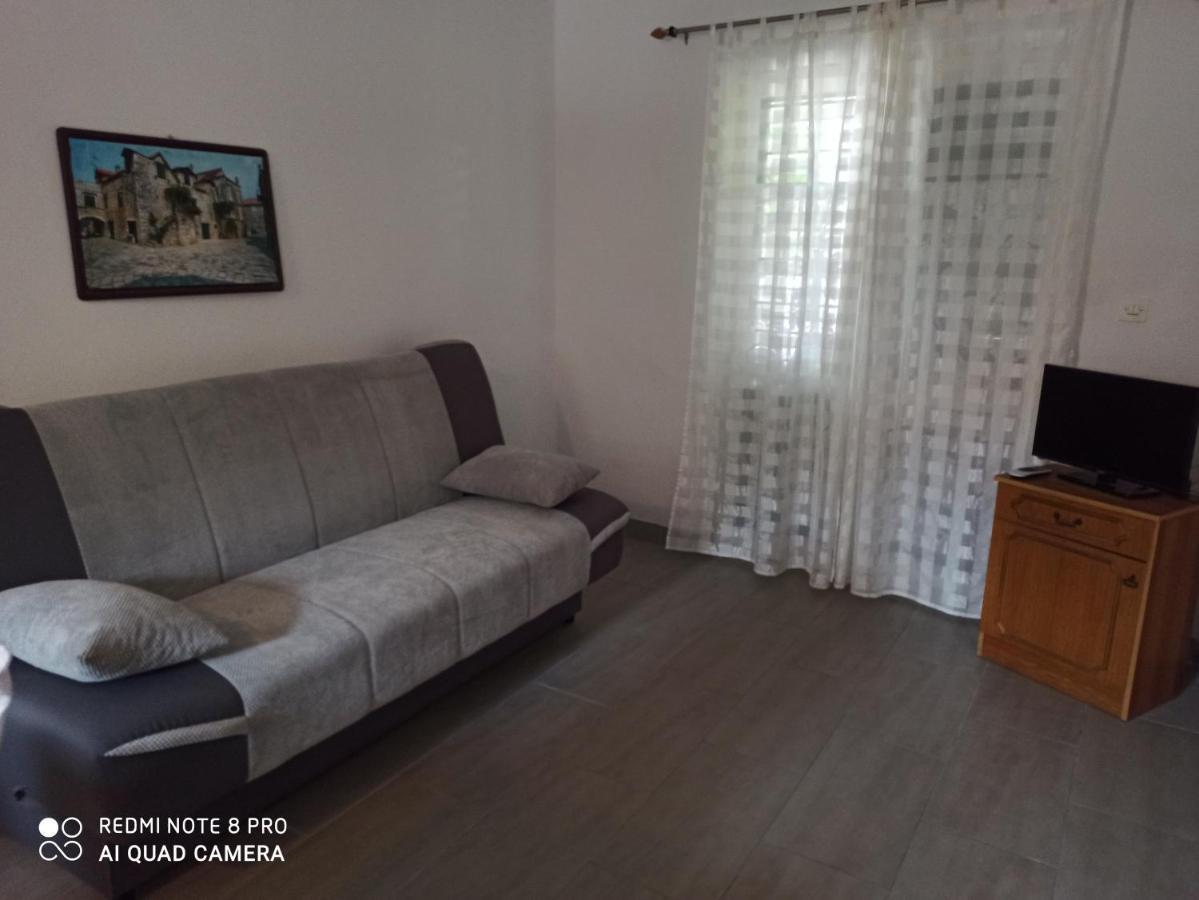 Apartment Kosor Zaboric Exterior foto