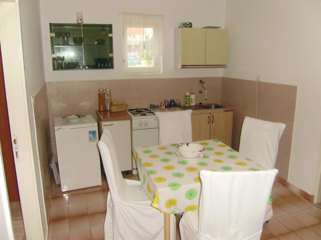 Apartment Kosor Zaboric Quarto foto